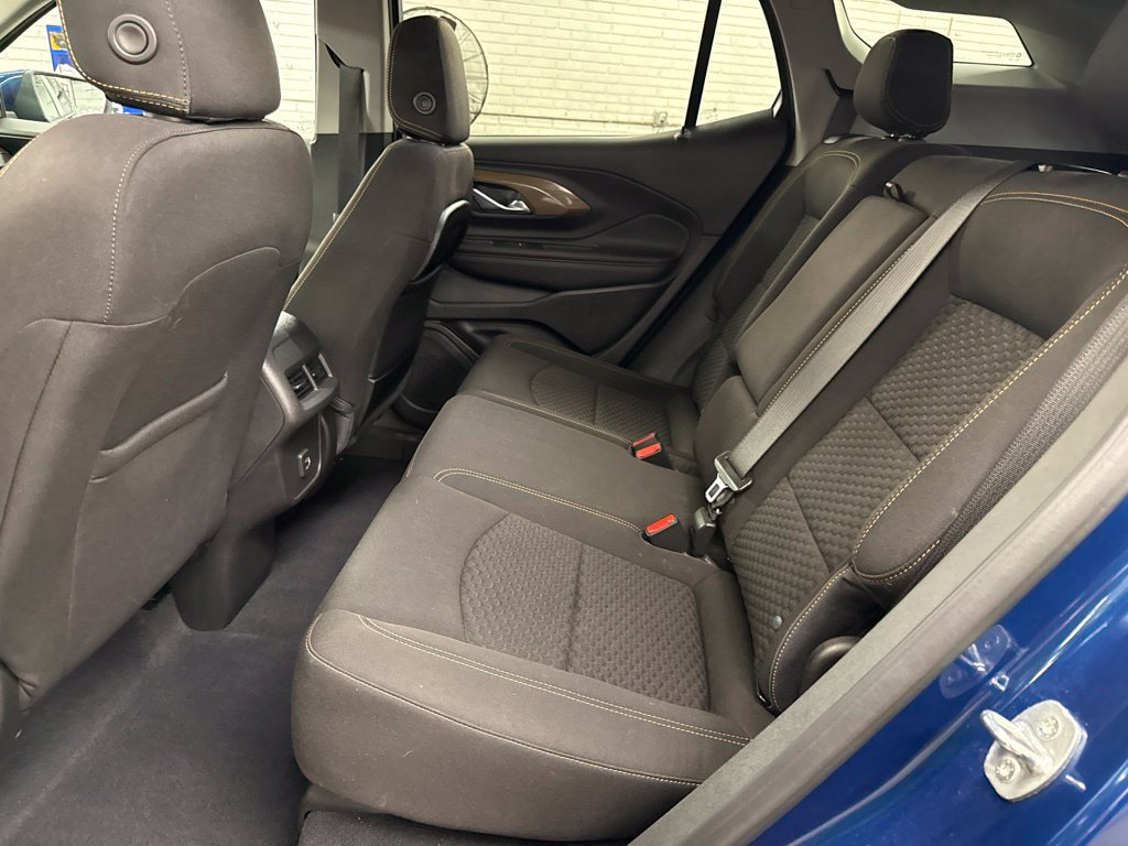 Used 2021 GMC Terrain SLE w/ Driver Convenience Package FWD image 13