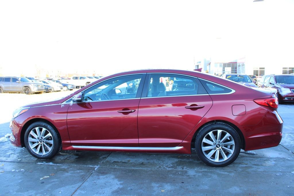 Used 2016 Hyundai Sonata Sport image 4