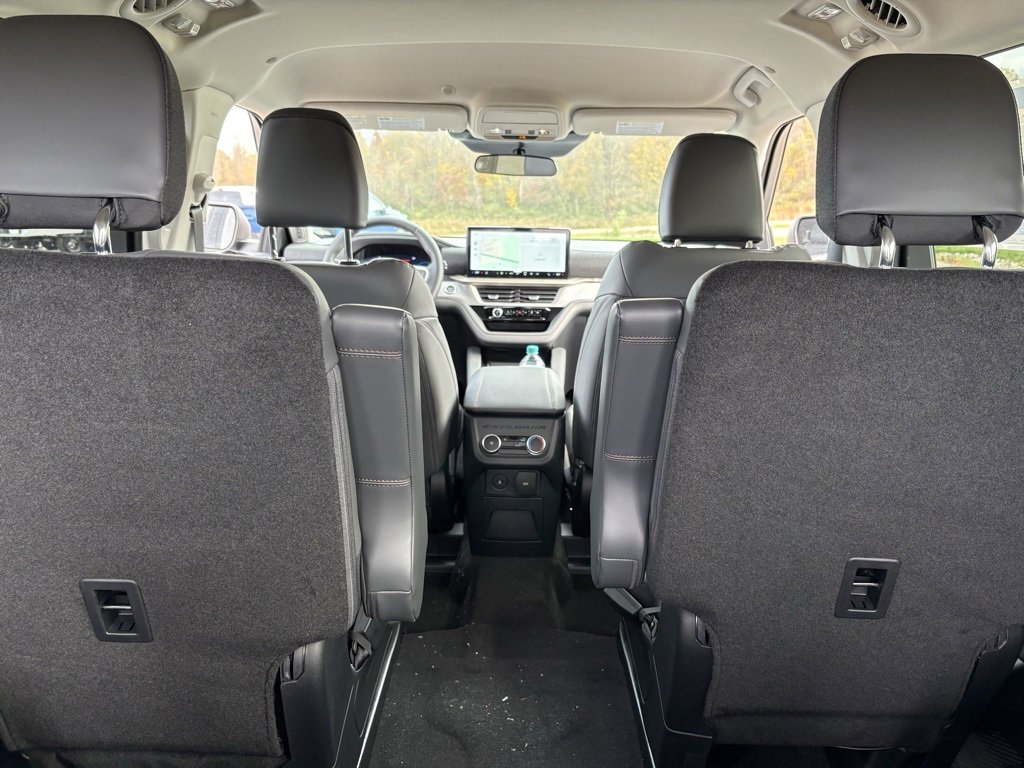 New 2026 Ford Explorer Active w/ Active Comfort Package image 21