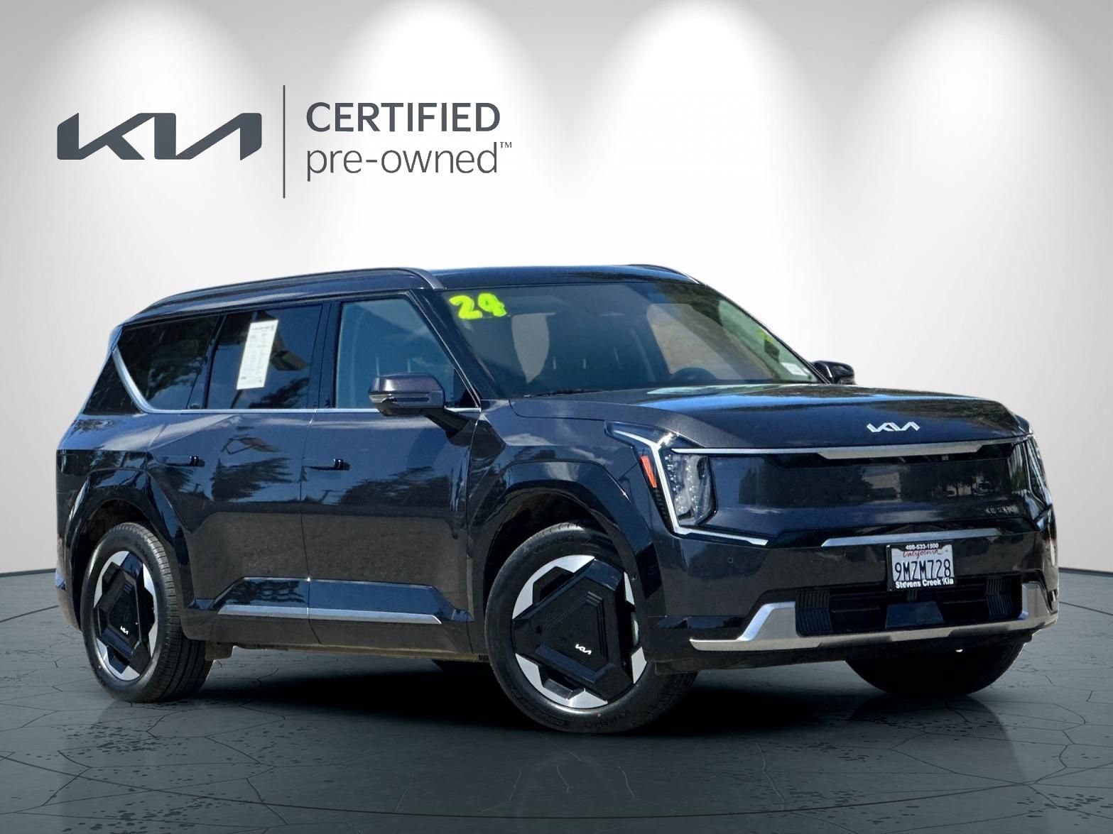 Certified 2024 Kia EV9 Land AWD/4WD image 2
