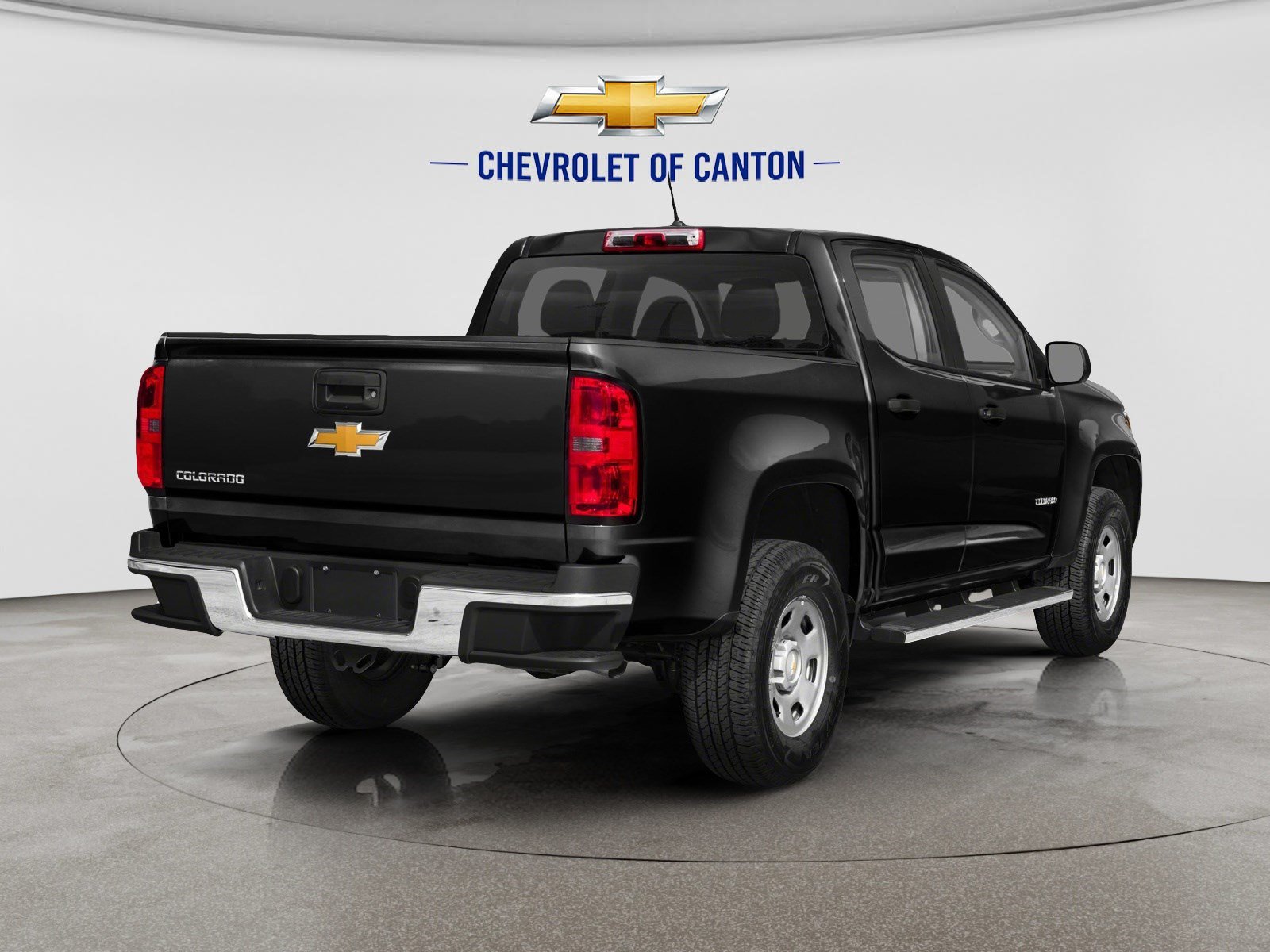 Used 2019 Chevrolet Colorado LT w/ Luxury Package, Chrome AWD/4WD image 2