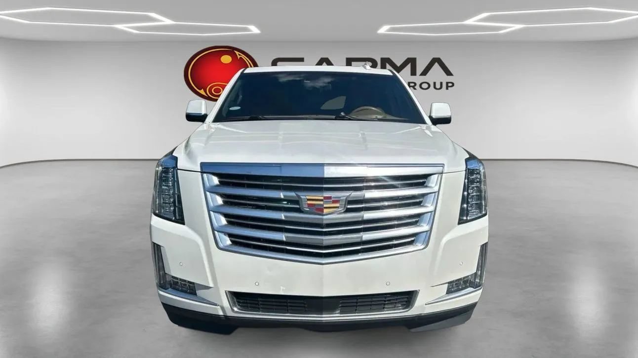 Used 2017 Cadillac Escalade Platinum RWD image 8