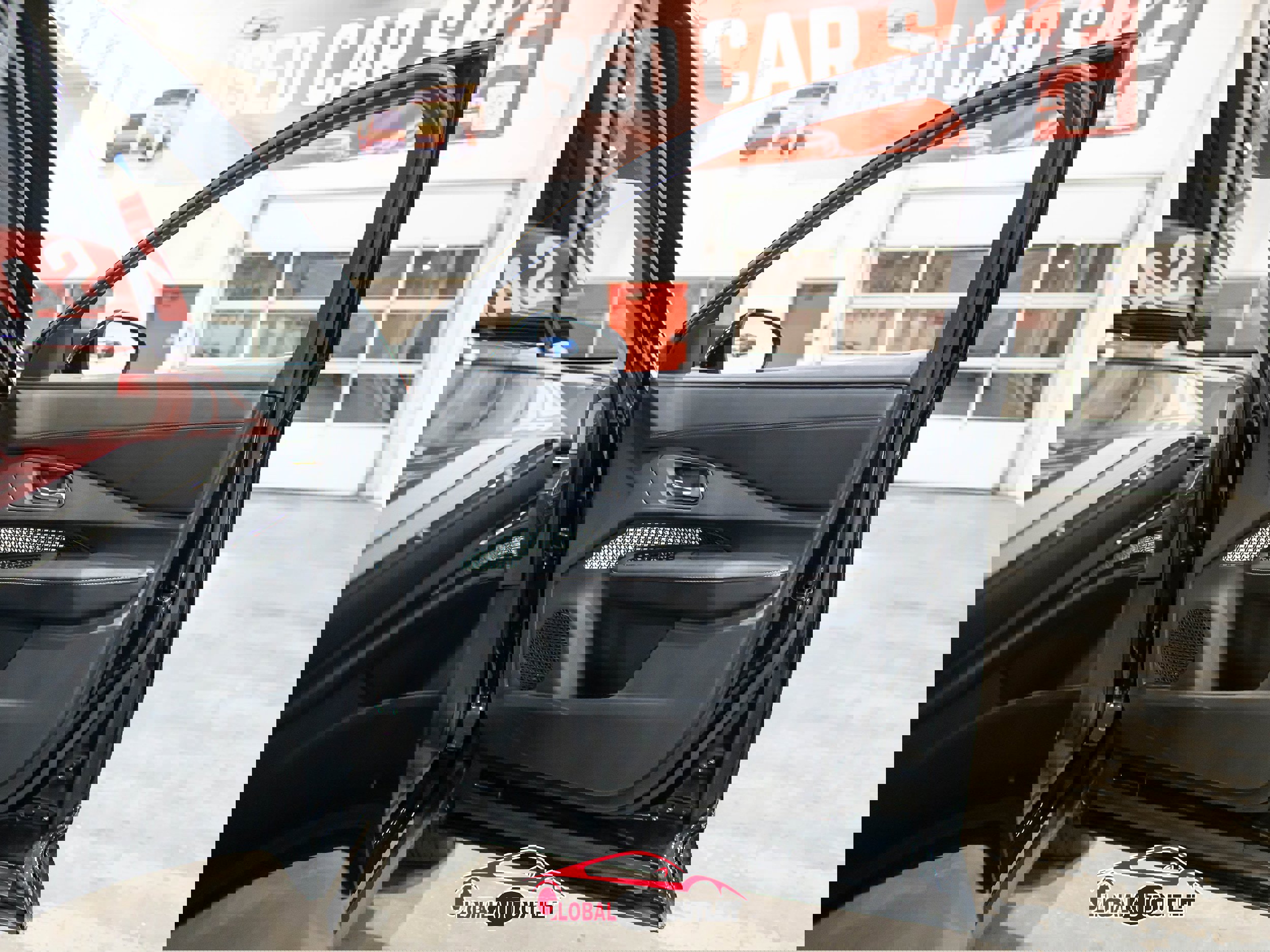 Used 2023 Nissan Ariya FWD image 40