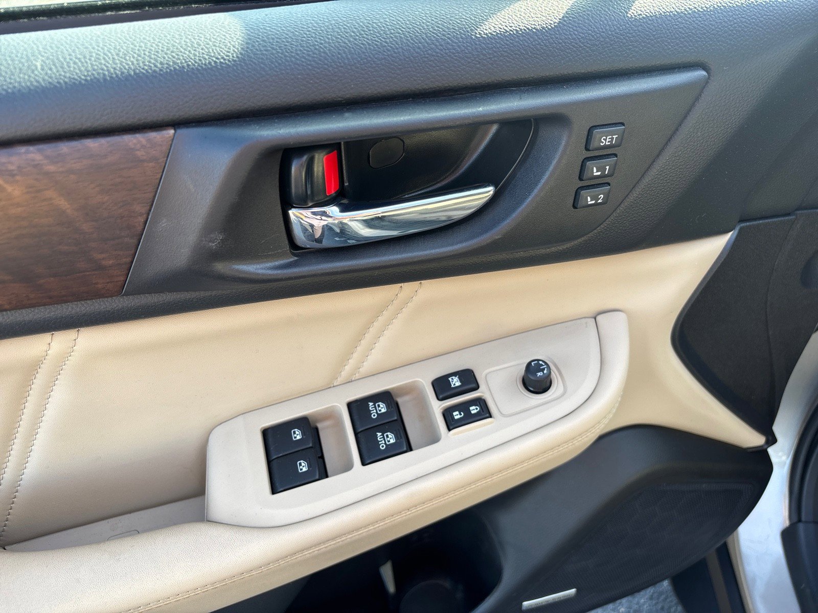 Used 2019 Subaru Outback 2.5i Limited w/ Popular Package #2 image 11