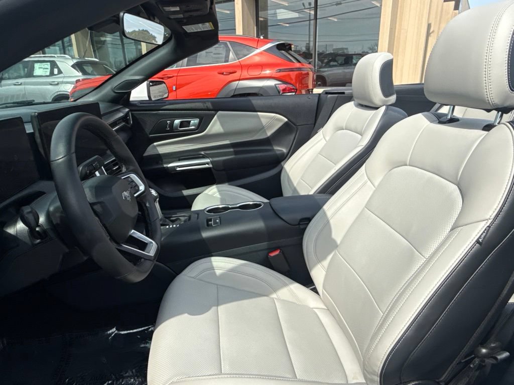 Used 2026 Ford Mustang Premium RWD image 20