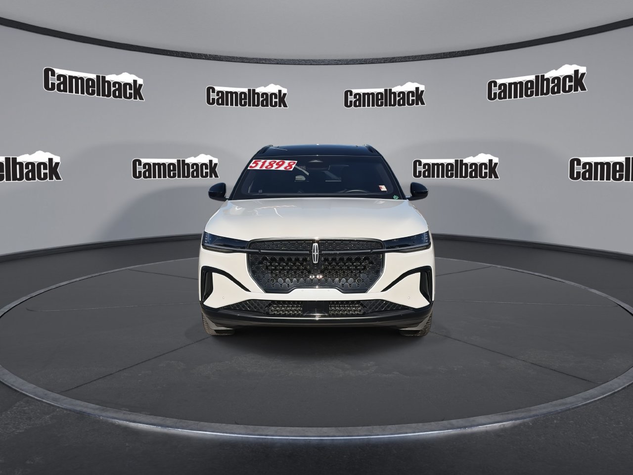 Used 2024 Lincoln Nautilus Reserve w/ Equipment Group 202A AWD/4WD image 2