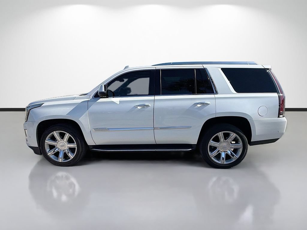 Used 2020 Cadillac Escalade Luxury RWD image 6