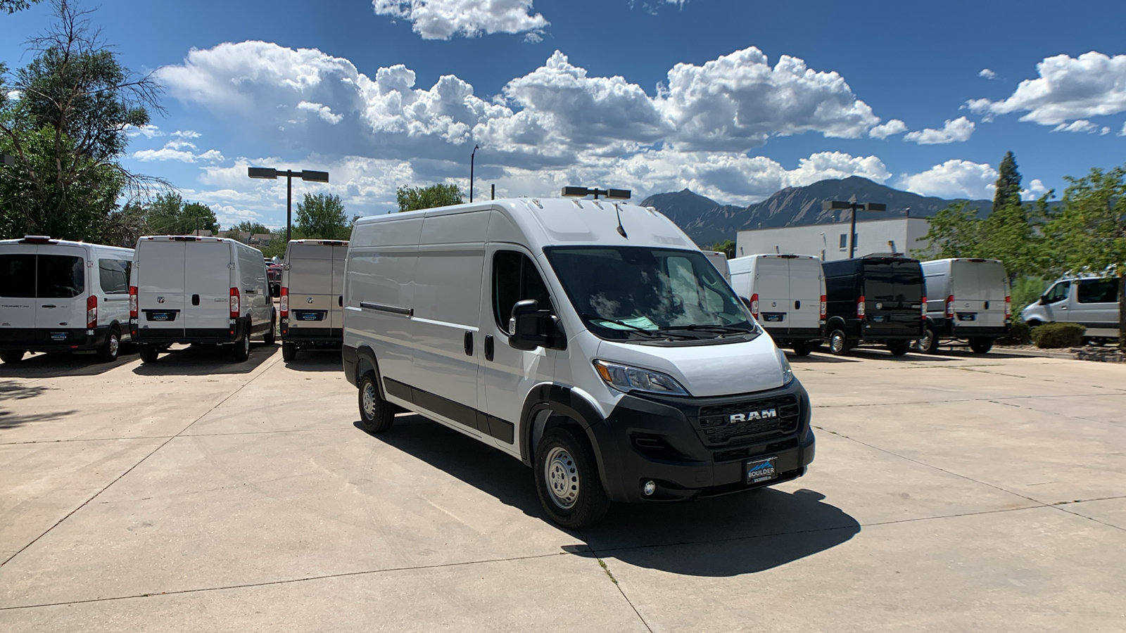 New 2026 RAM ProMaster 2500 w/ Convenience Group FWD image 7