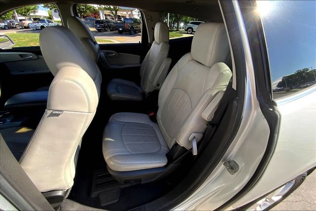 Used 2012 Chevrolet Traverse LTZ FWD image 24