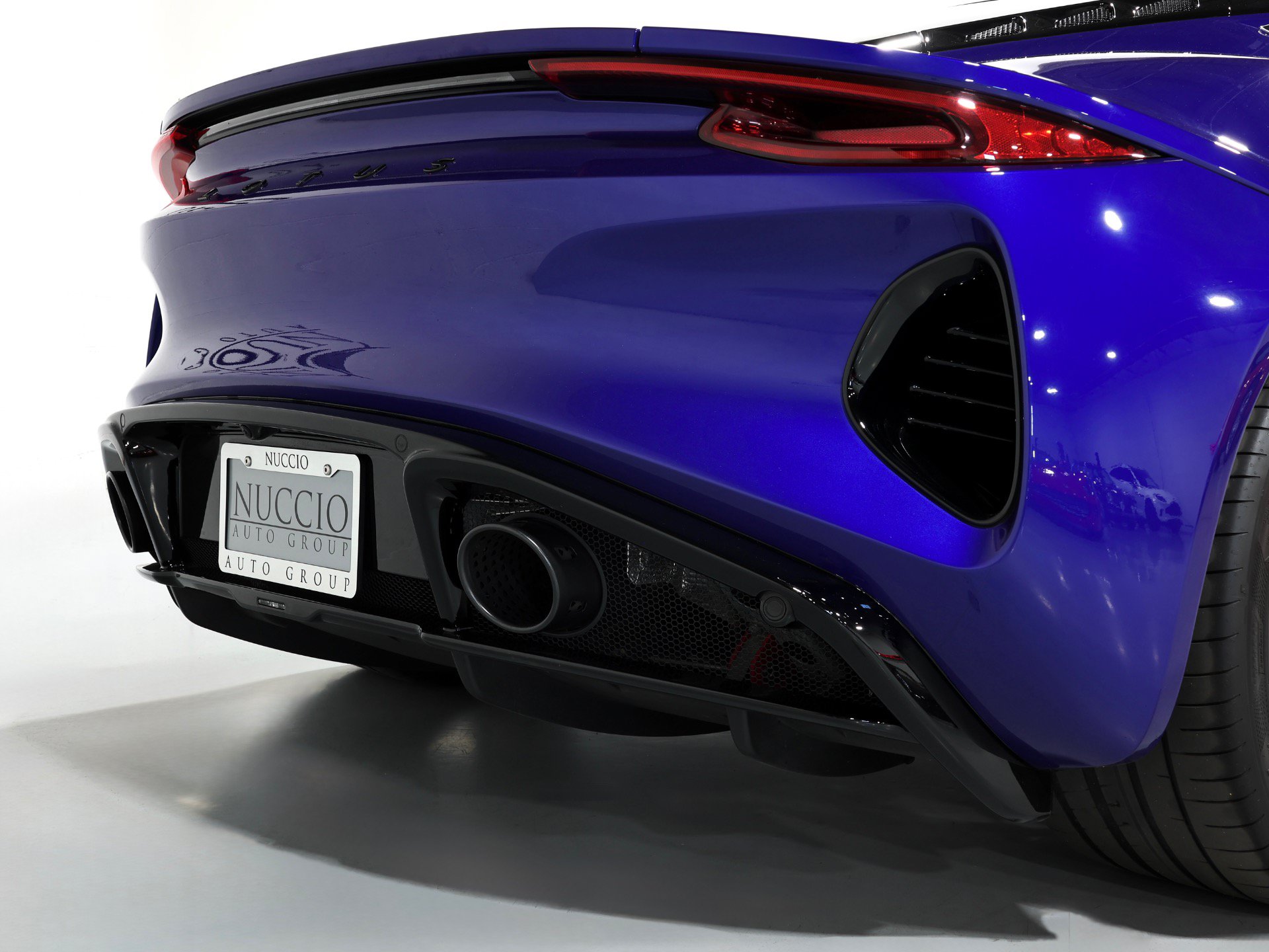 Used 2024 Lotus Emira First Edition RWD image 43