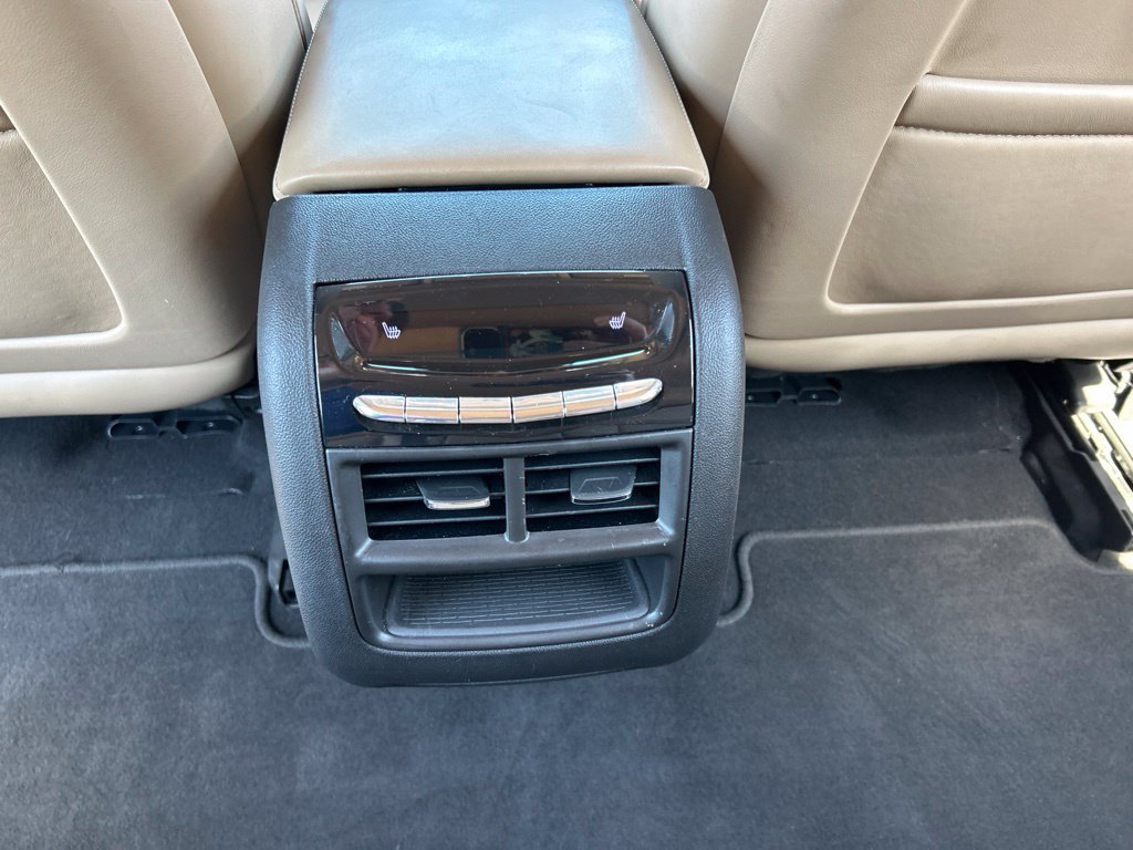 Used 2019 Cadillac XT5 Platinum AWD/4WD image 46