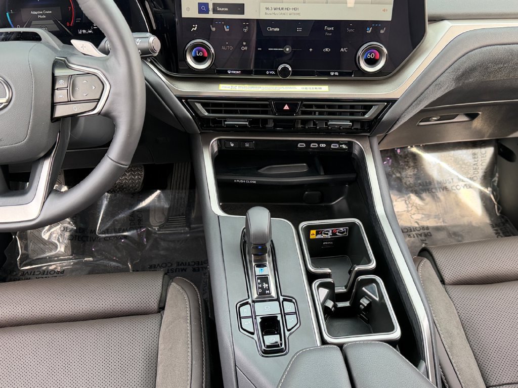 Certified 2026 Lexus TX 350 AWD w/ Technology Package image 15