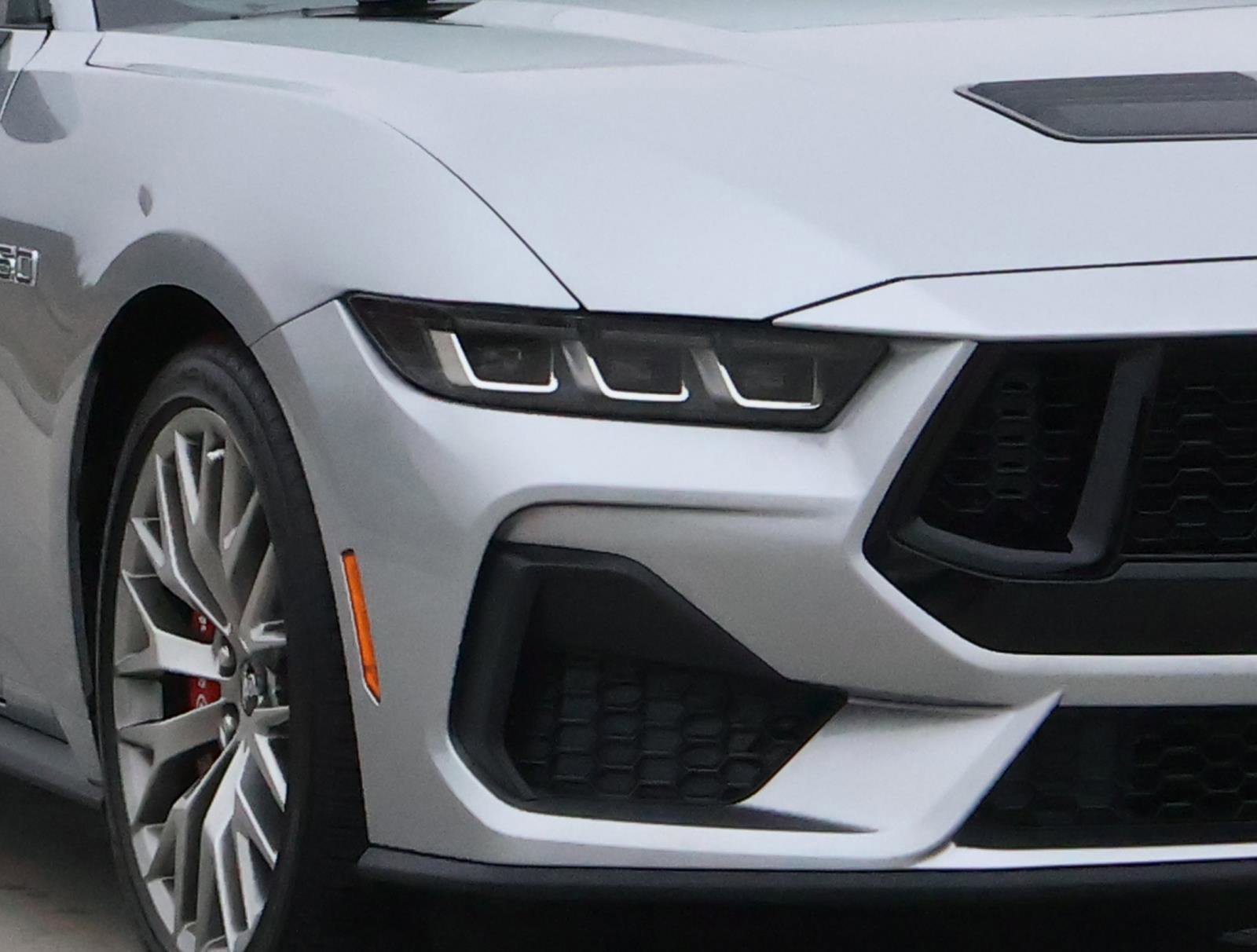 Used 2024 Ford Mustang GT Premium image 9