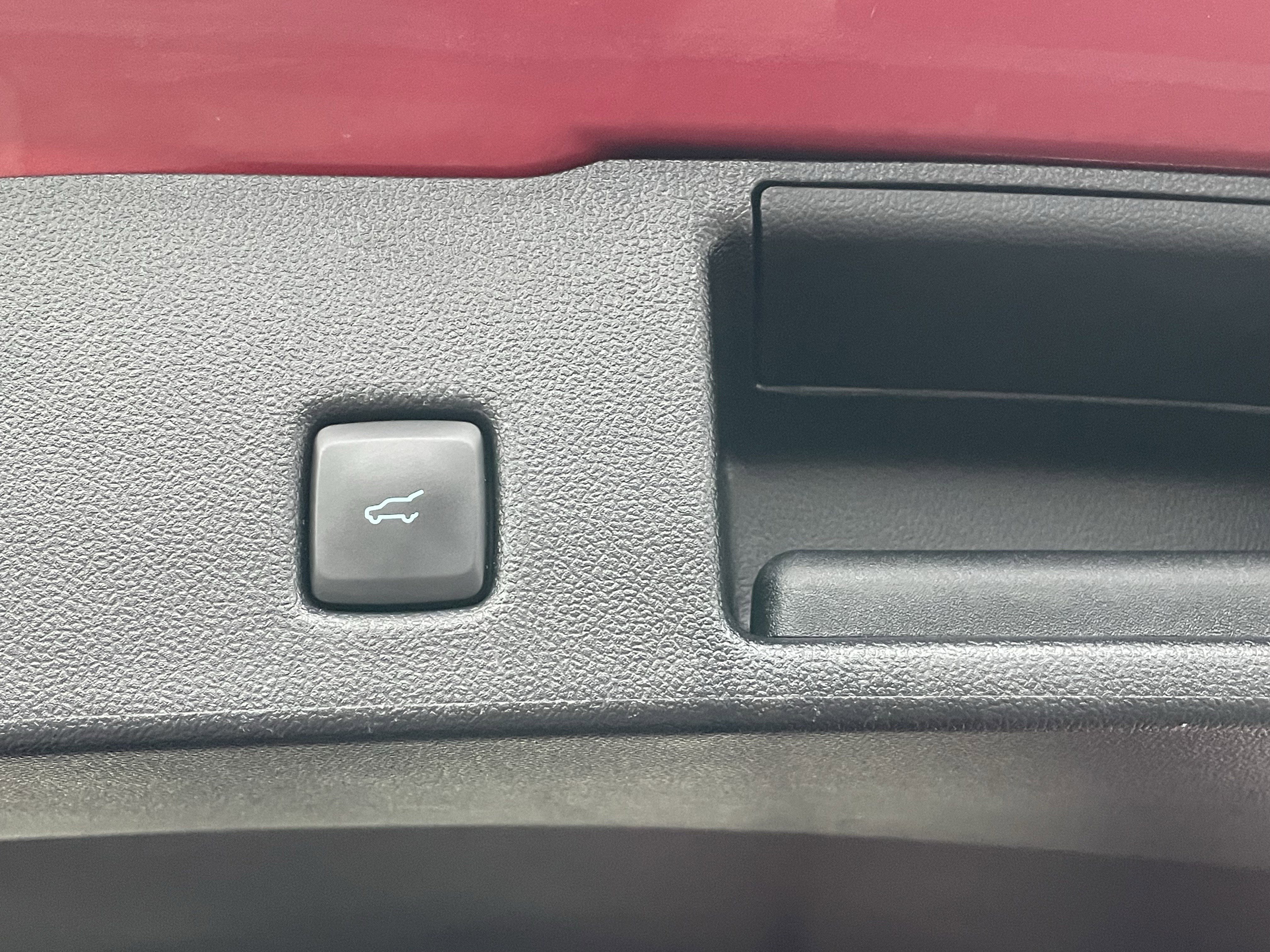 Used 2022 Ford Escape SE w/ Convenience Package image 7