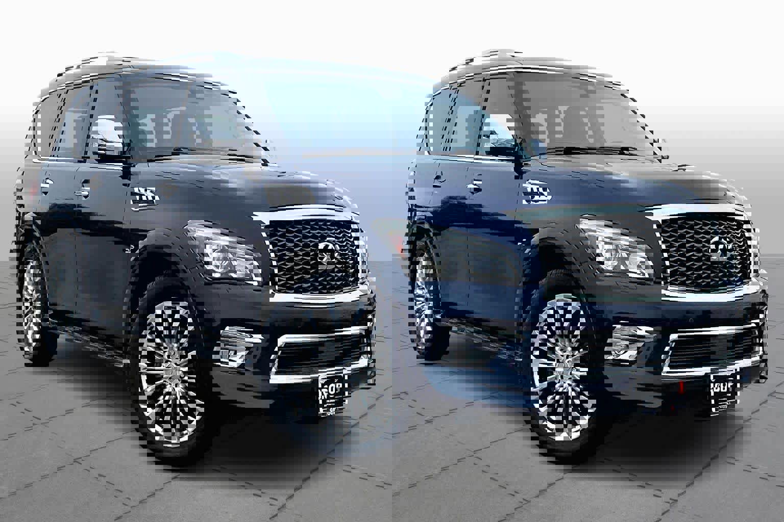 Used 2015 INFINITI QX80 w/ Deluxe Technology Package image 2