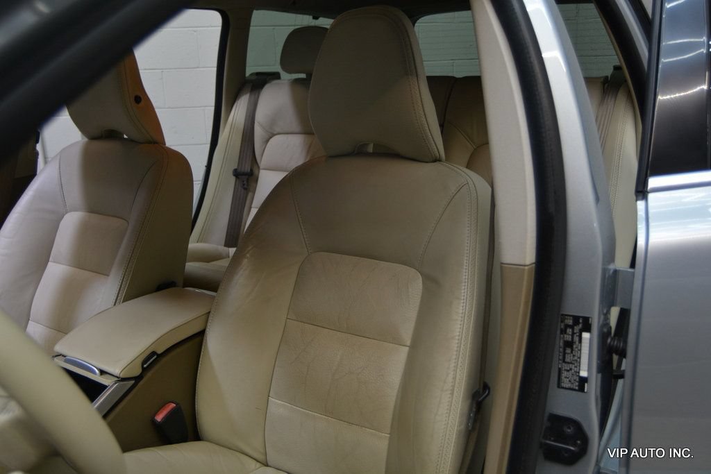 Used 2012 Volvo XC70 3.2 FWD image 18