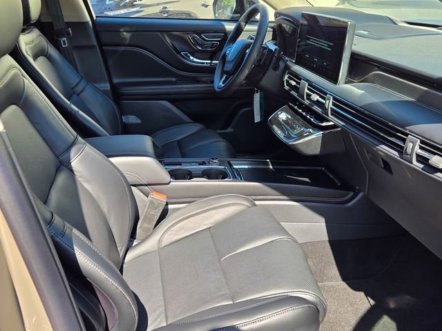 New 2025 Lincoln Corsair Grand Touring w/ Equipment Group 302A image 15