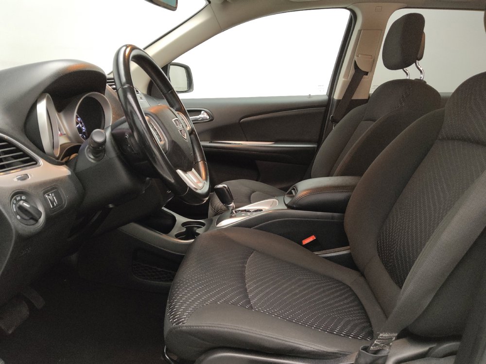 Used 2018 Dodge Journey SE w/ Popular Equipment Group image 17