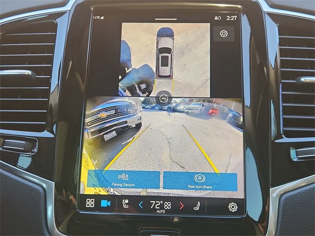 Used 2024 Volvo XC90 B6 Ultimate w/ Protection Package Premier image 14