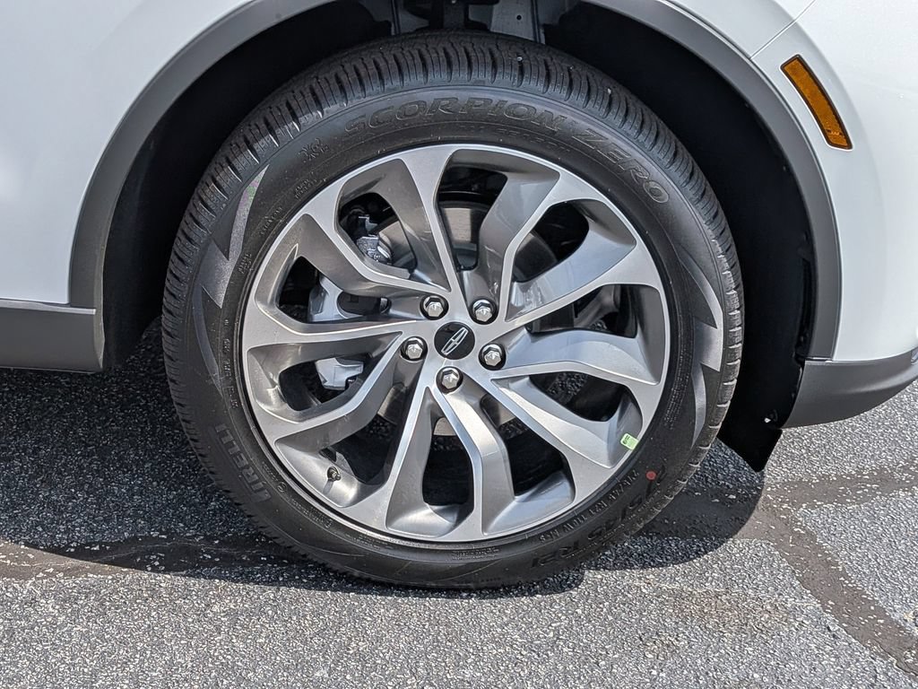 New 2026 Lincoln Aviator Reserve w/ Illumination Package RWD image 11