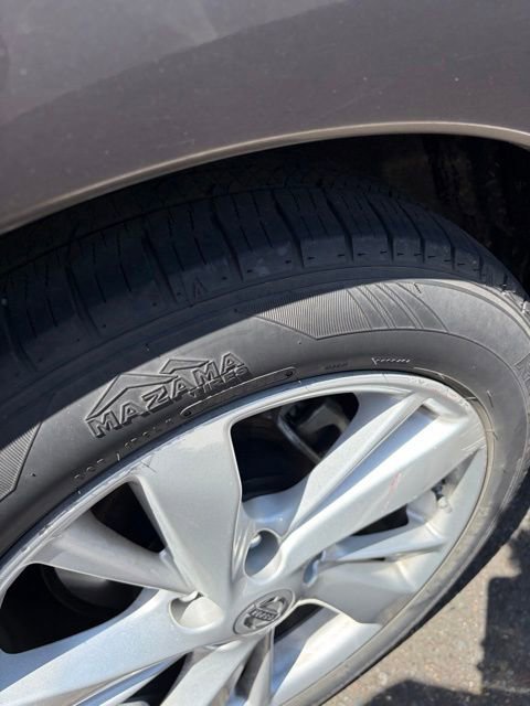 Used 2014 Nissan Altima 2.5 SV w/ Convenience Package FWD image 11