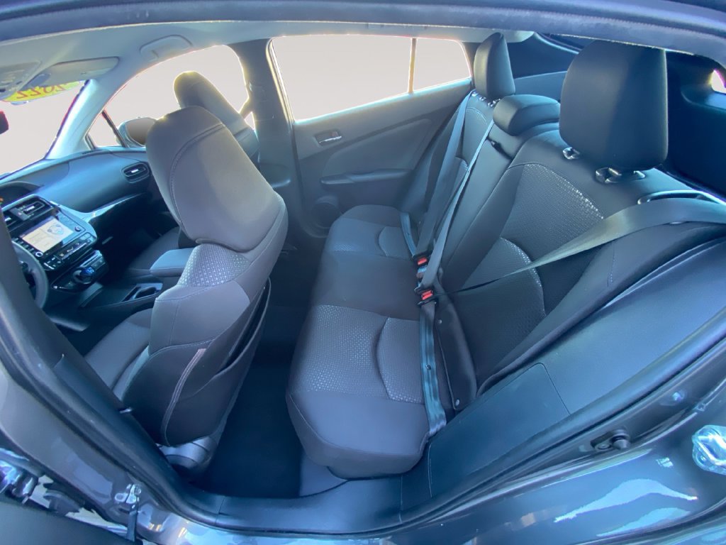 Used 2022 Toyota Prius LE AWD/4WD image 13