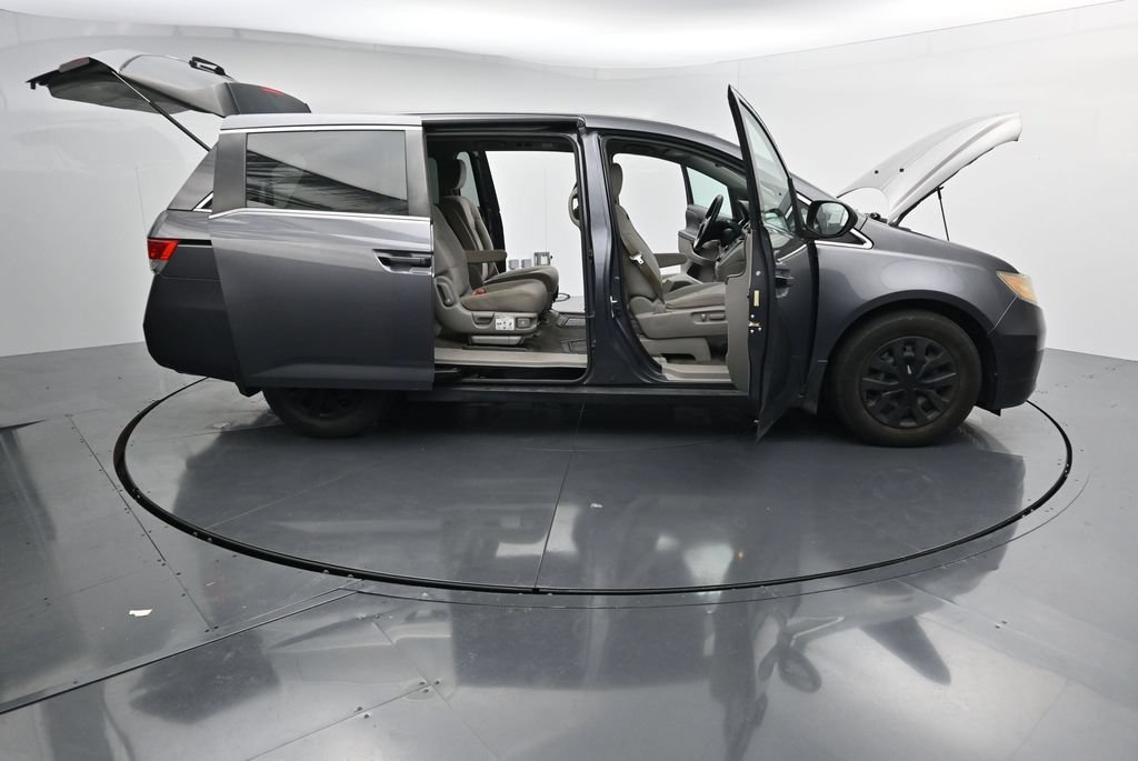 Used 2016 Honda Odyssey LX image 27