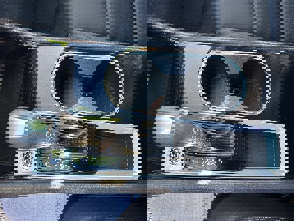 Used 2024 Nissan Altima 2.5 SV image 14