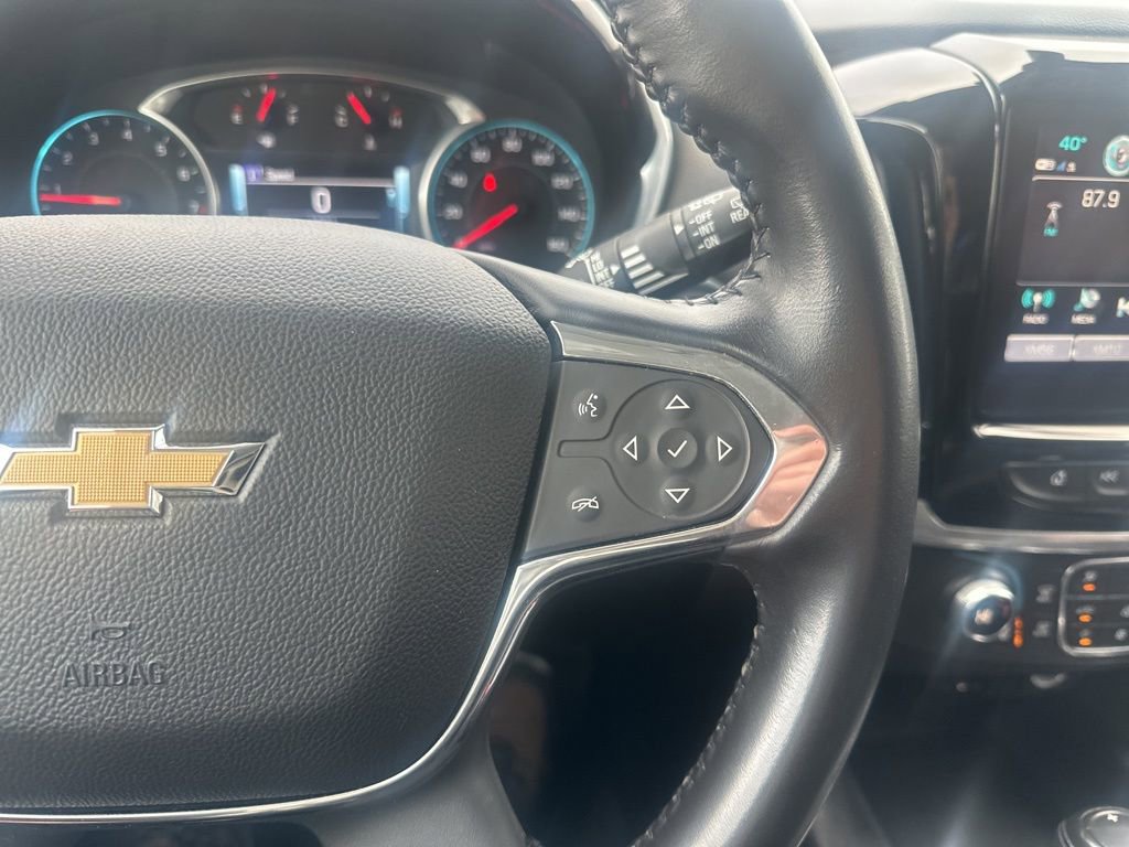 Used 2019 Chevrolet Traverse RS image 17
