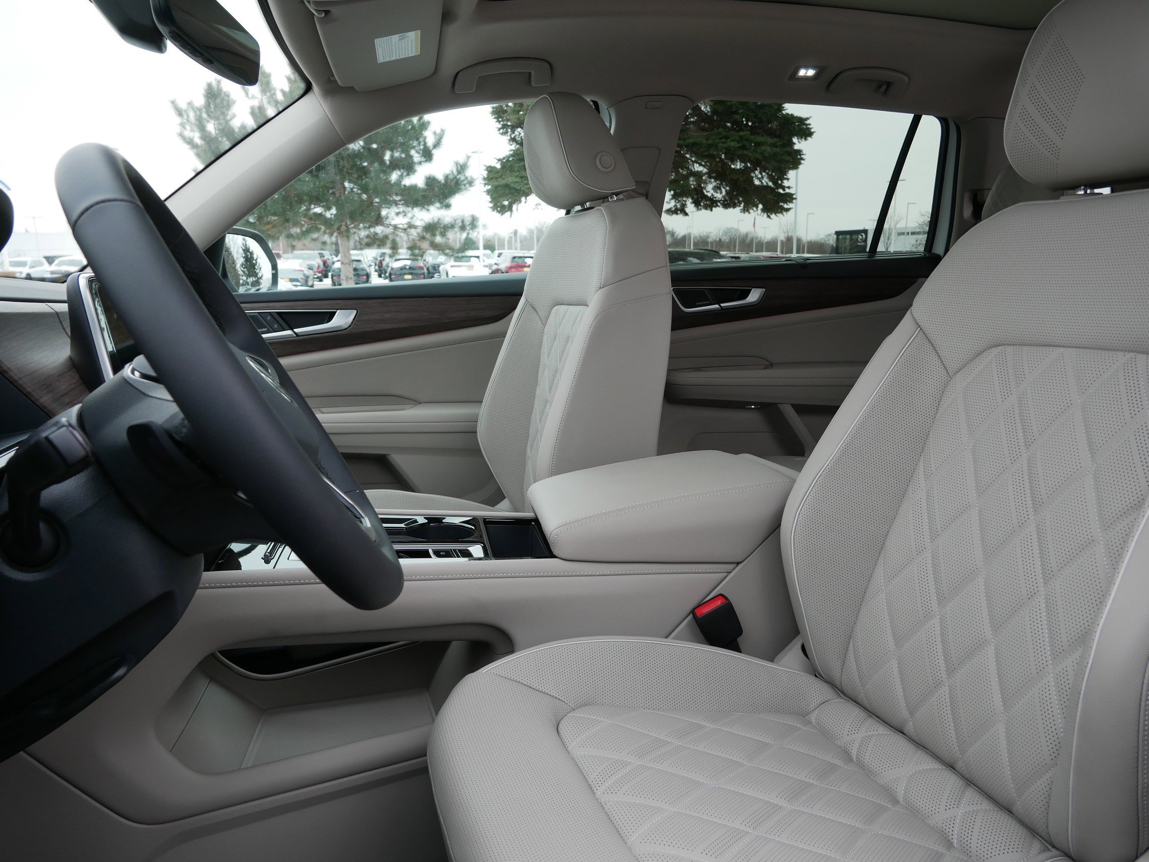 New 2026 Volkswagen Atlas SEL Premium R-Line image 4