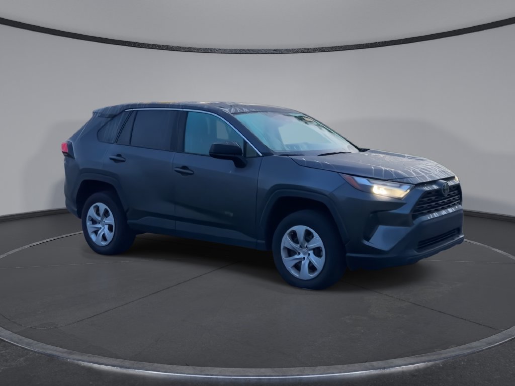 Used 2023 Toyota RAV4 LE FWD image 2