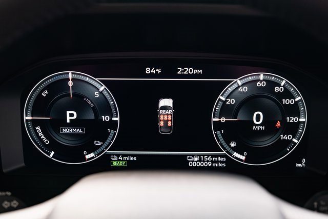 New 2025 Mitsubishi Outlander SE image 13