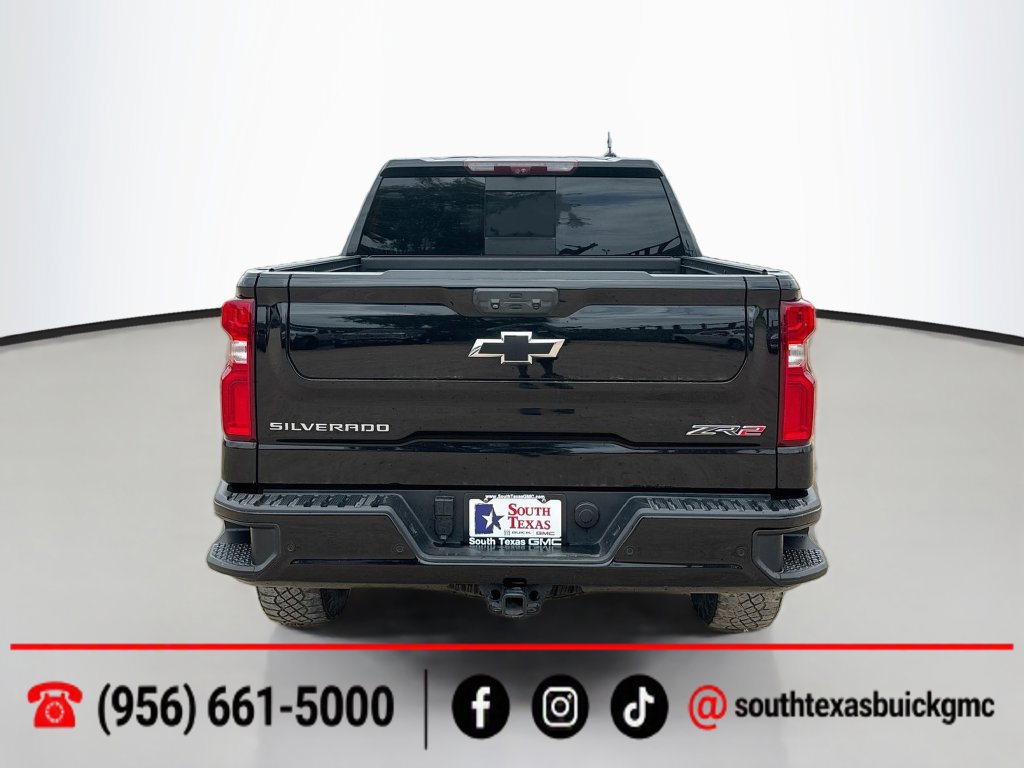 Used 2023 Chevrolet Silverado 1500 ZR2 w/ Technology Package AWD/4WD image 7