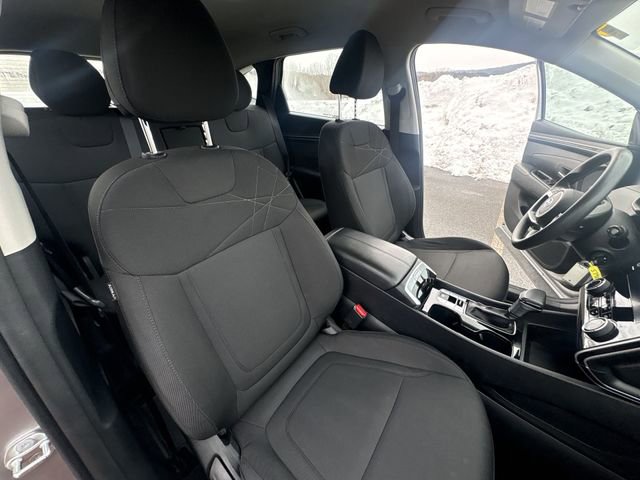 Used 2023 Hyundai Tucson SE image 29