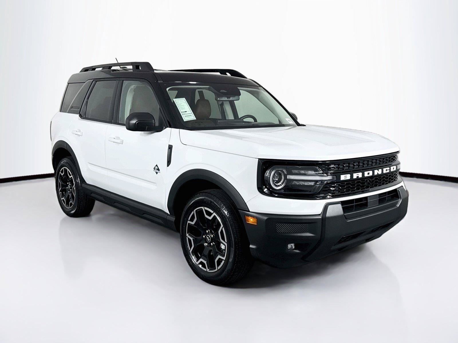 Used 2025 Ford Bronco Sport Outer Banks AWD/4WD image 9