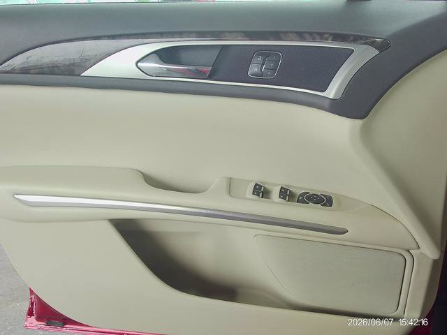 Used 2014 Lincoln MKZ Hybrid w/ Equipment Group 202A Reserve FWD image 14
