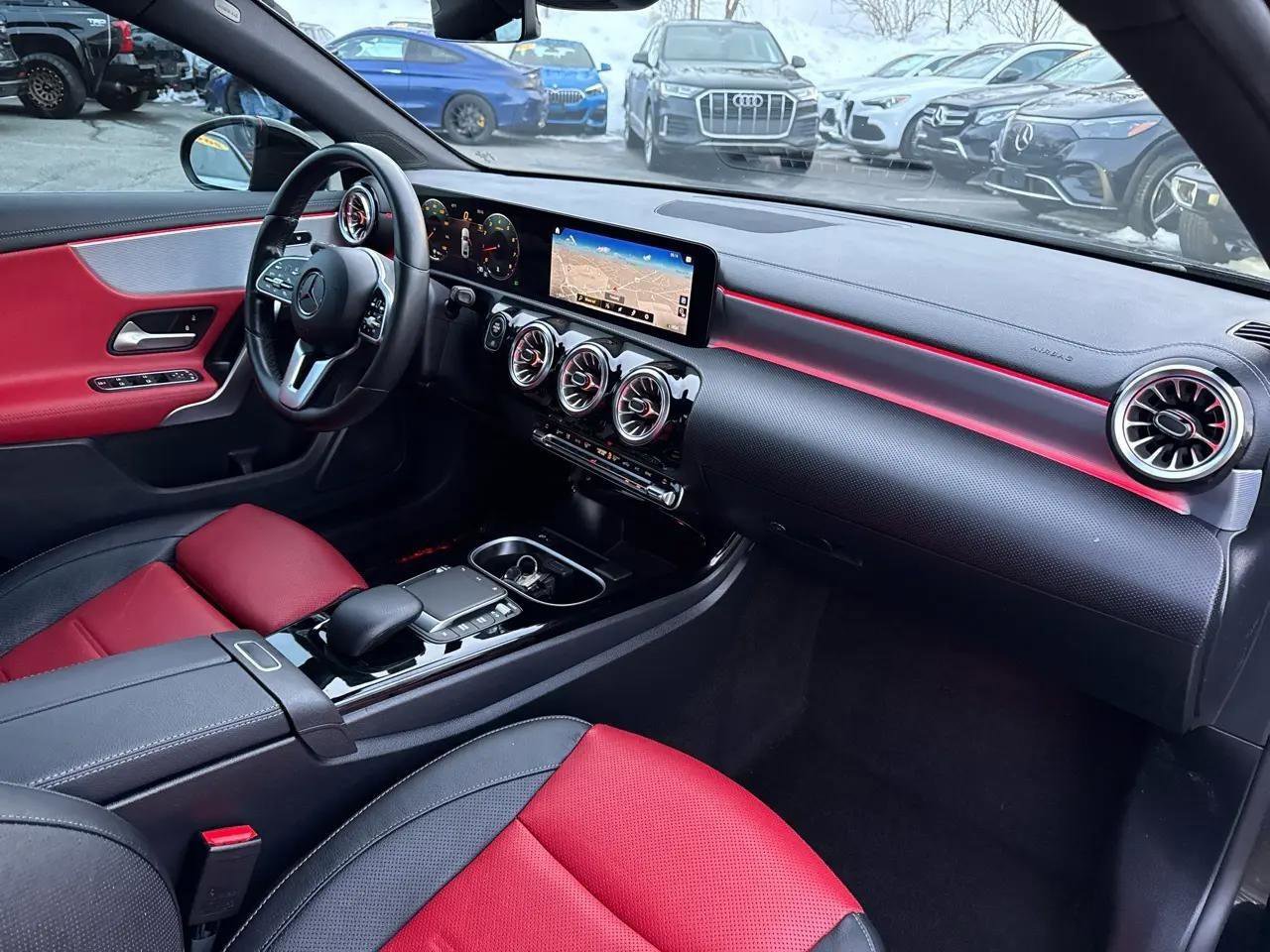 Used 2022 Mercedes-Benz A 220 4MATIC w/ AMG Line image 38