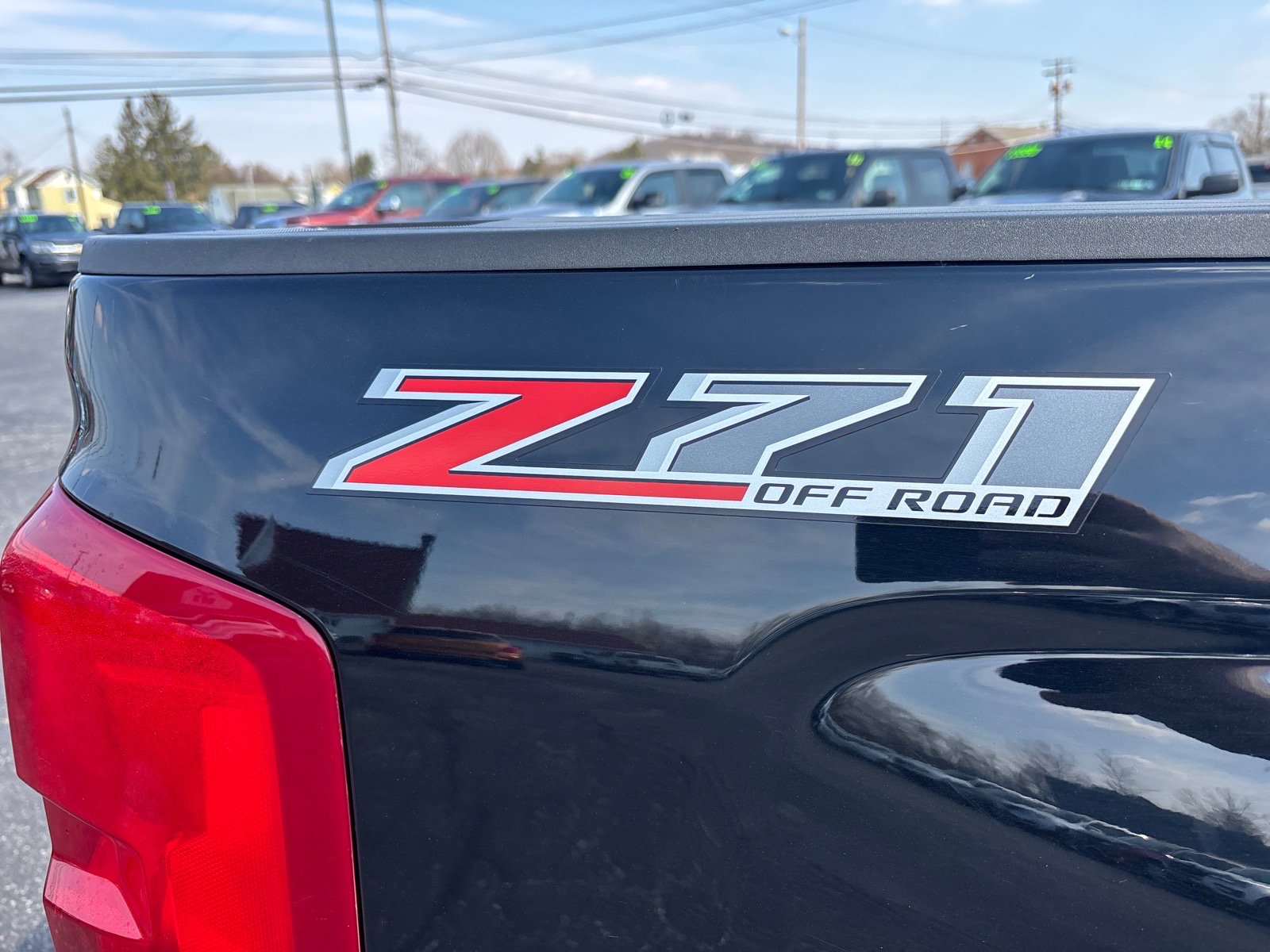 Used 2017 Chevrolet Silverado 1500 LTZ Z71 w/ LTZ Plus Package image 10