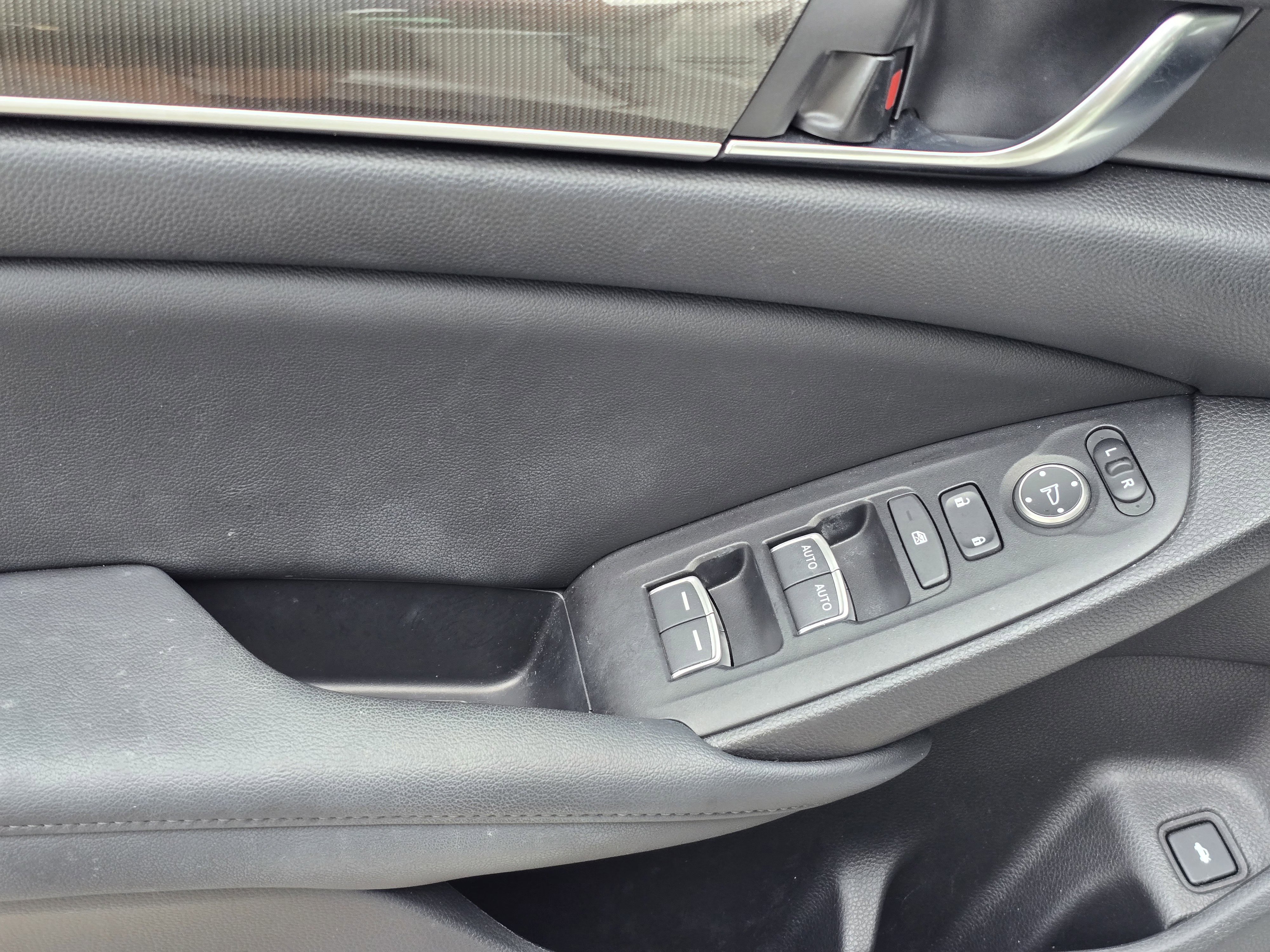 Certified 2022 Honda Accord Sport image 15