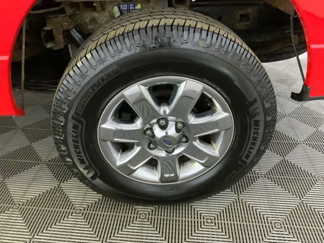 Used 2013 Ford F150 XLT w/ XLT Chrome Pkg image 12