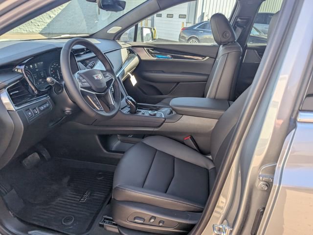New 2026 Cadillac XT5 Premium Luxury w/ Driver Assist Package image 13