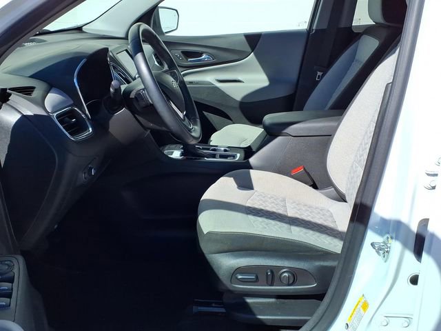 Used 2023 Chevrolet Equinox LT w/ Driver Convenience Package image 16