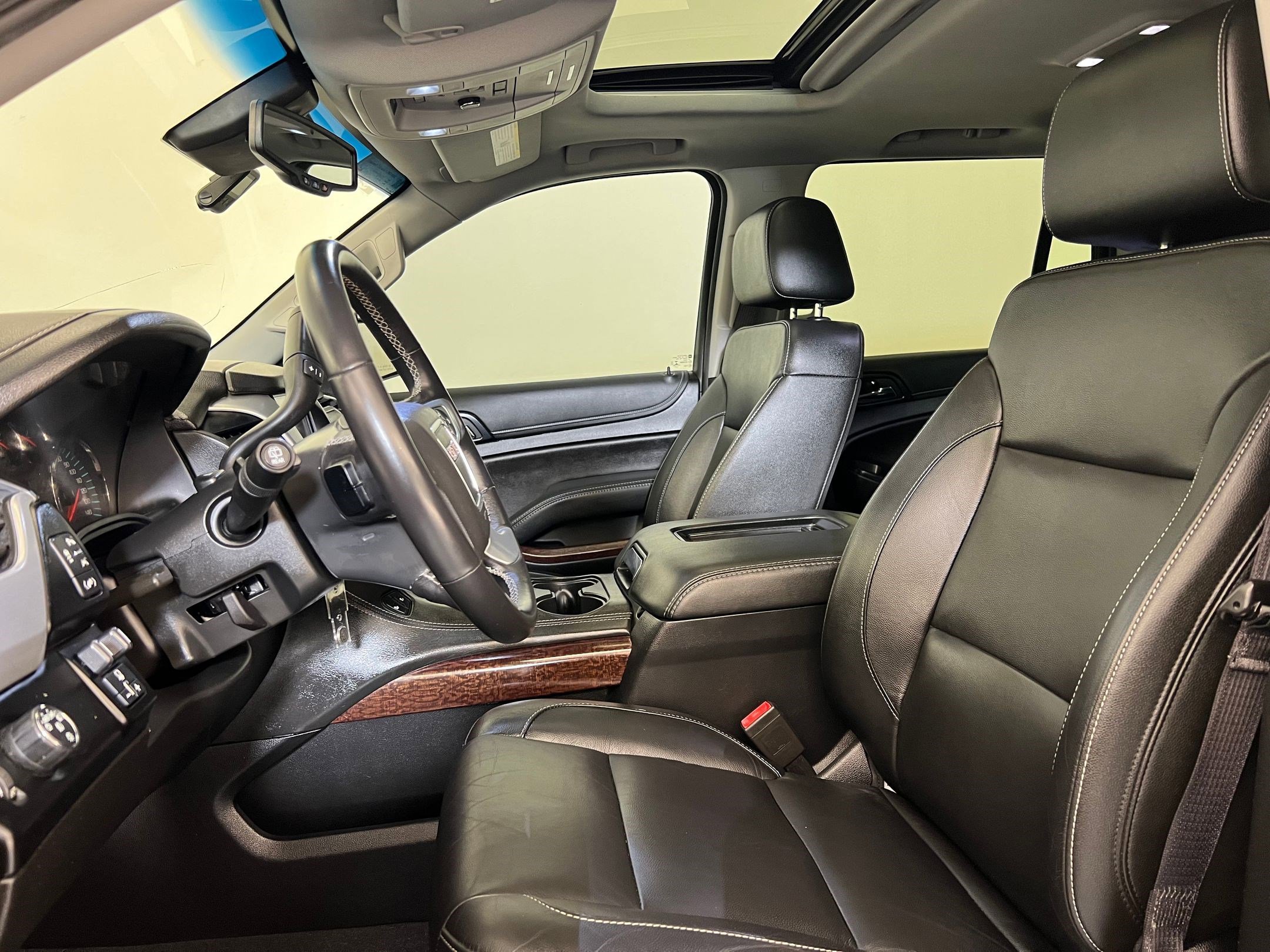 Used 2020 GMC Yukon SLT w/ Value Plus Edition image 14