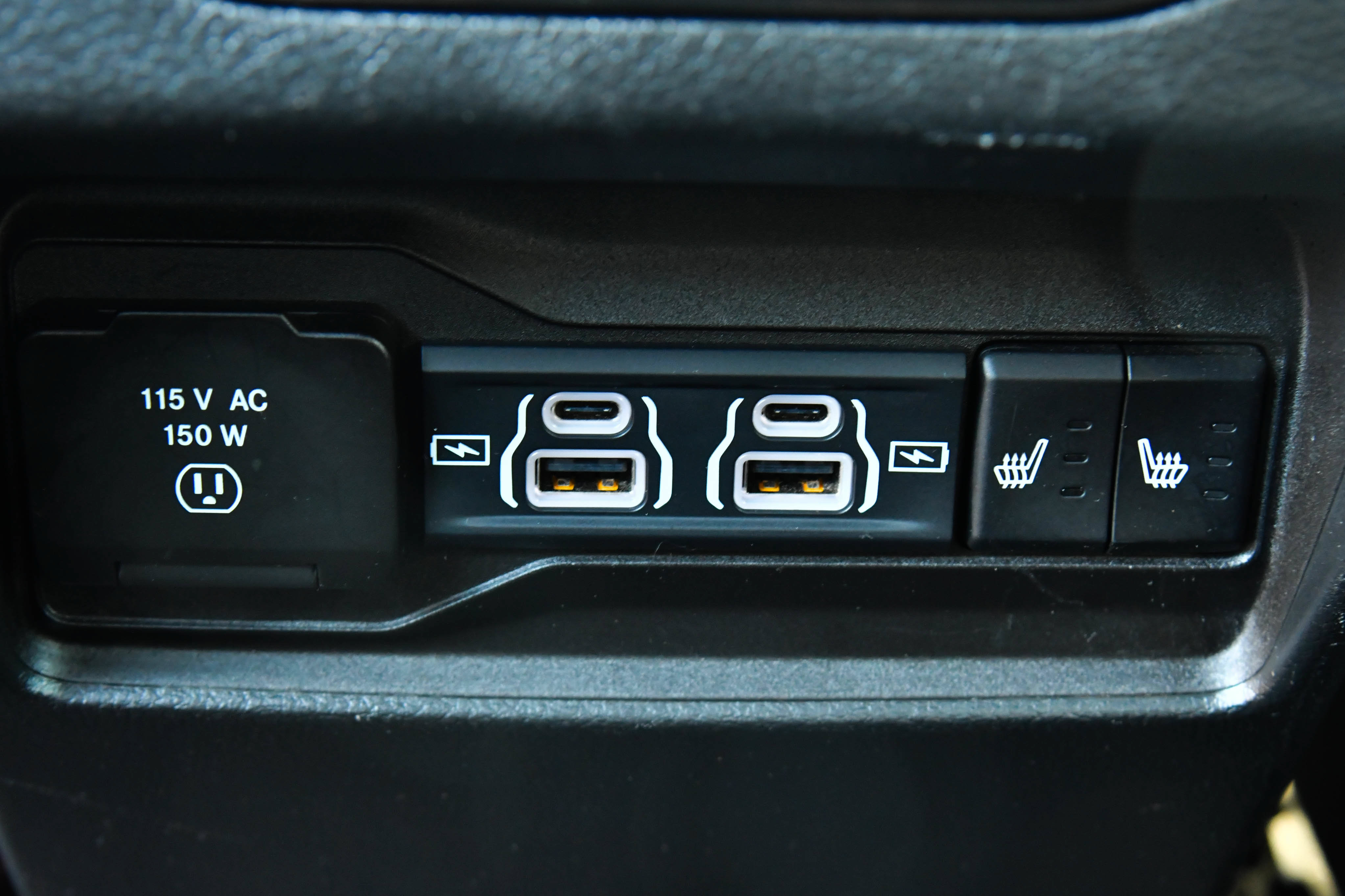 Used 2023 Jeep Grand Cherokee Trailhawk w/ Advanced Protech Group II AWD/4WD image 51