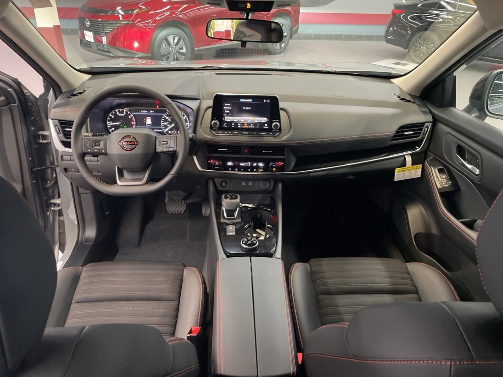 New 2026 Nissan Rogue SV image 9