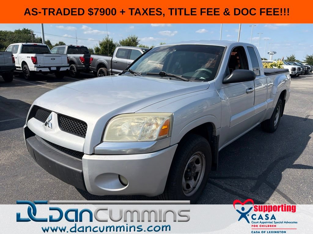 Used 2007 Mitsubishi Raider LS RWD image 1