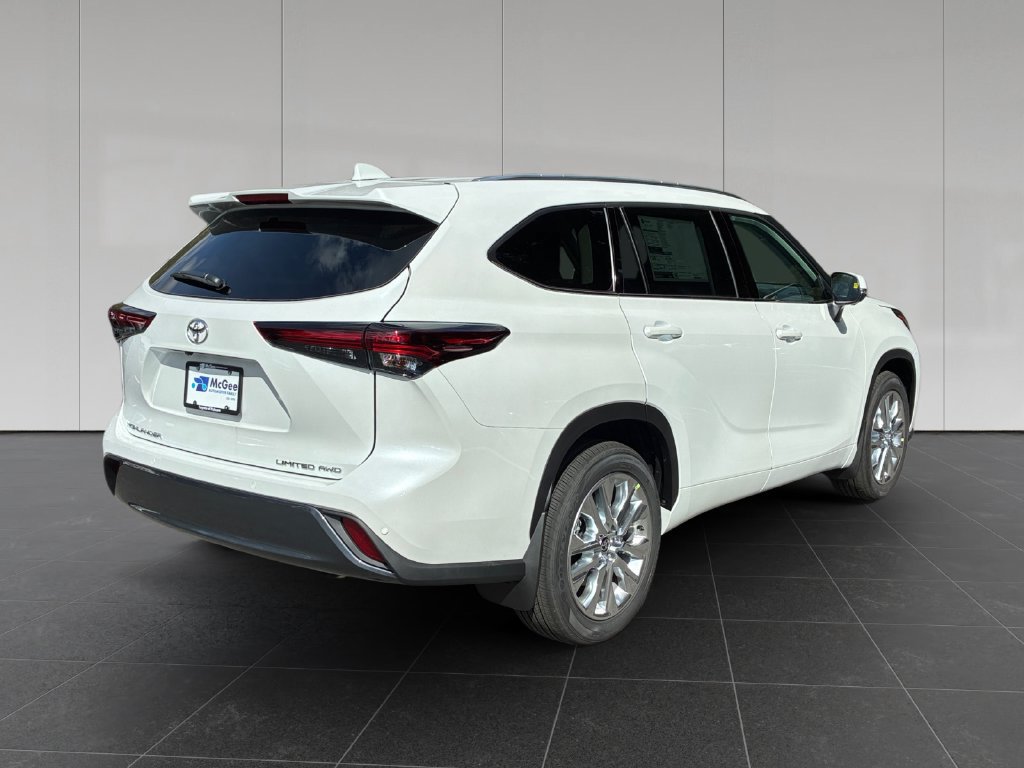 New 2026 Toyota Highlander Limited AWD/4WD image 6
