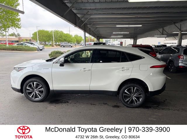 Used 2021 Toyota Venza LE AWD/4WD image 14