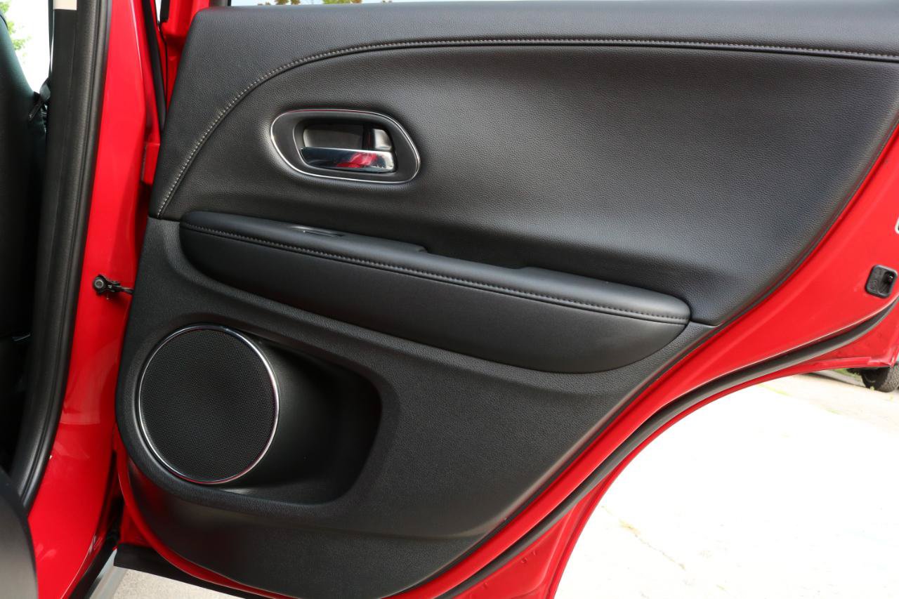 Used 2016 Honda HR-V EX-L image 38