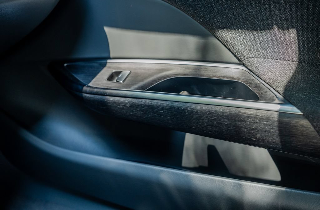 Used 2024 Lucid Air Pure RWD image 14